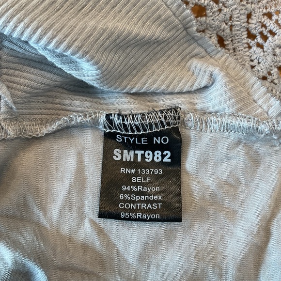 POL Light Gray Lace Accent Blouse - Picture 4 of 6